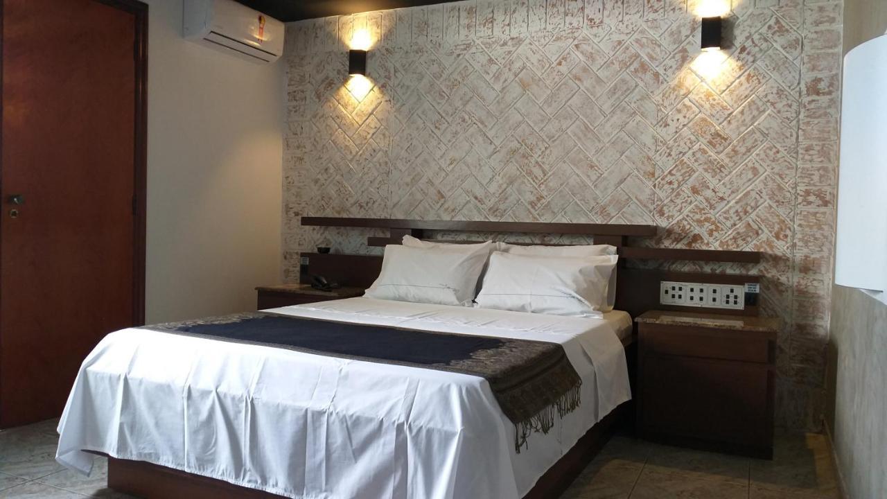 גווארולוס Millenium Hotel (Adults Only) מראה חיצוני תמונה