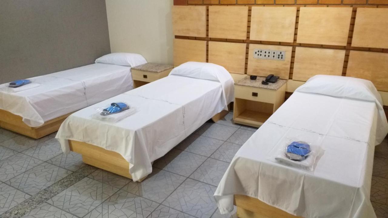 גווארולוס Millenium Hotel (Adults Only) מראה חיצוני תמונה